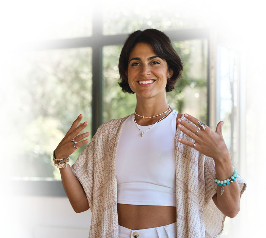Ayurvedic Wellness Coach talking in front of a group